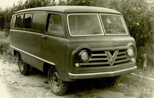 Легенда отечественного автопрома УАЗ-450 отмечает юбилей